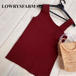 ローリーズファーム(LOWRYS FARM)のLOWRYSFARM 美品　デザイン　リブニット　タンクトップ　キャミソール(タンクトップ)