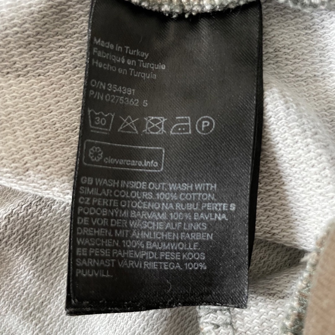 H&M(エイチアンドエム)のH&M  サルエルパンツ　メンズ XSサイズ　迷彩柄　スウェット メンズのパンツ(サルエルパンツ)の商品写真