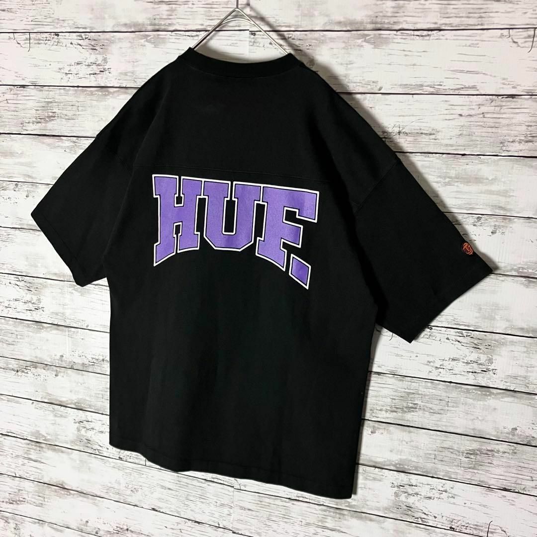 HUF(ハフ)の【限定モデル】ハフ ビッグロゴプリント フットボール Tシャツ ビッグシルエット メンズのトップス(Tシャツ/カットソー(半袖/袖なし))の商品写真