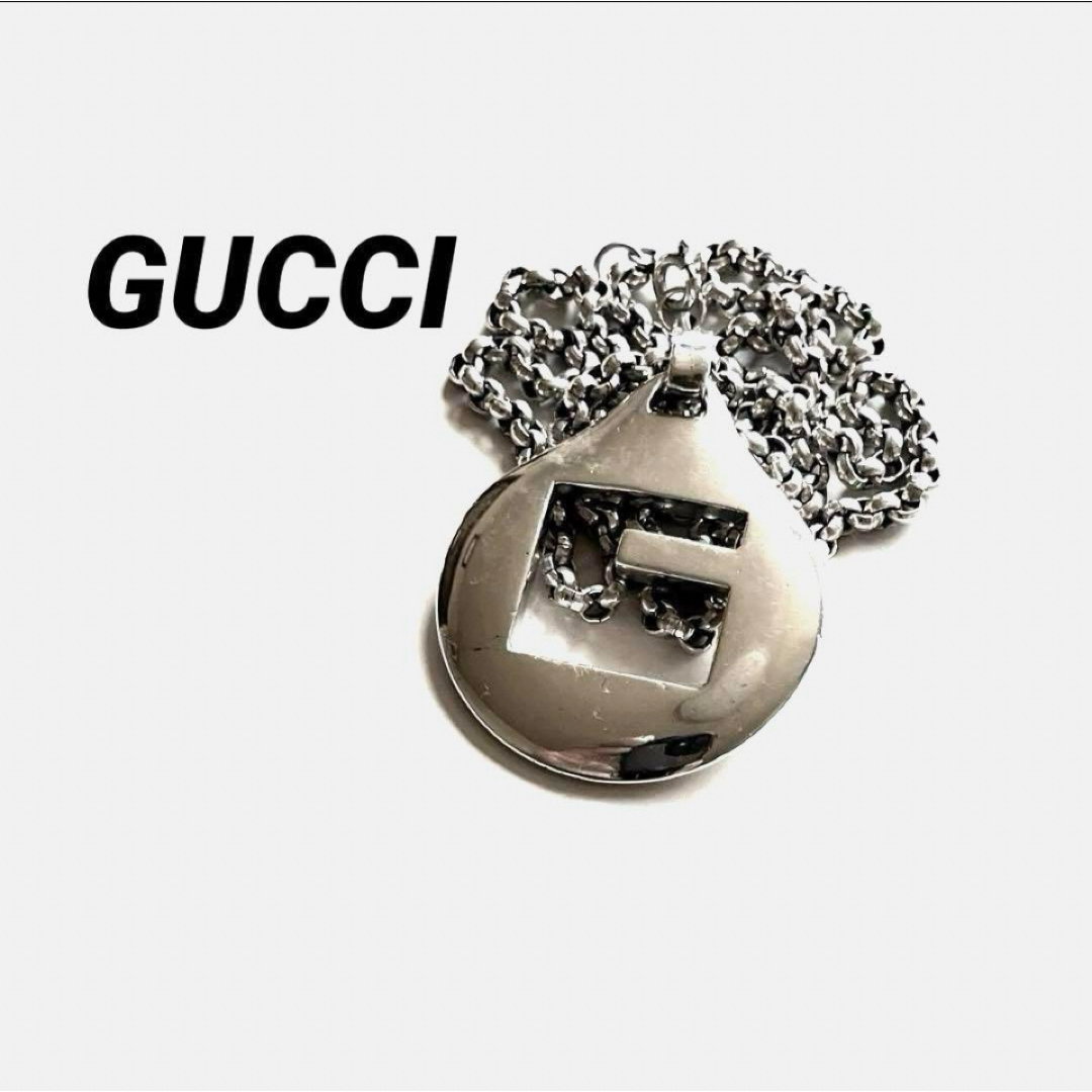 Gucci(グッチ)のGUCCI グッチ/ オーバル G 925 SILVER ペンダント メンズのアクセサリー(ネックレス)の商品写真