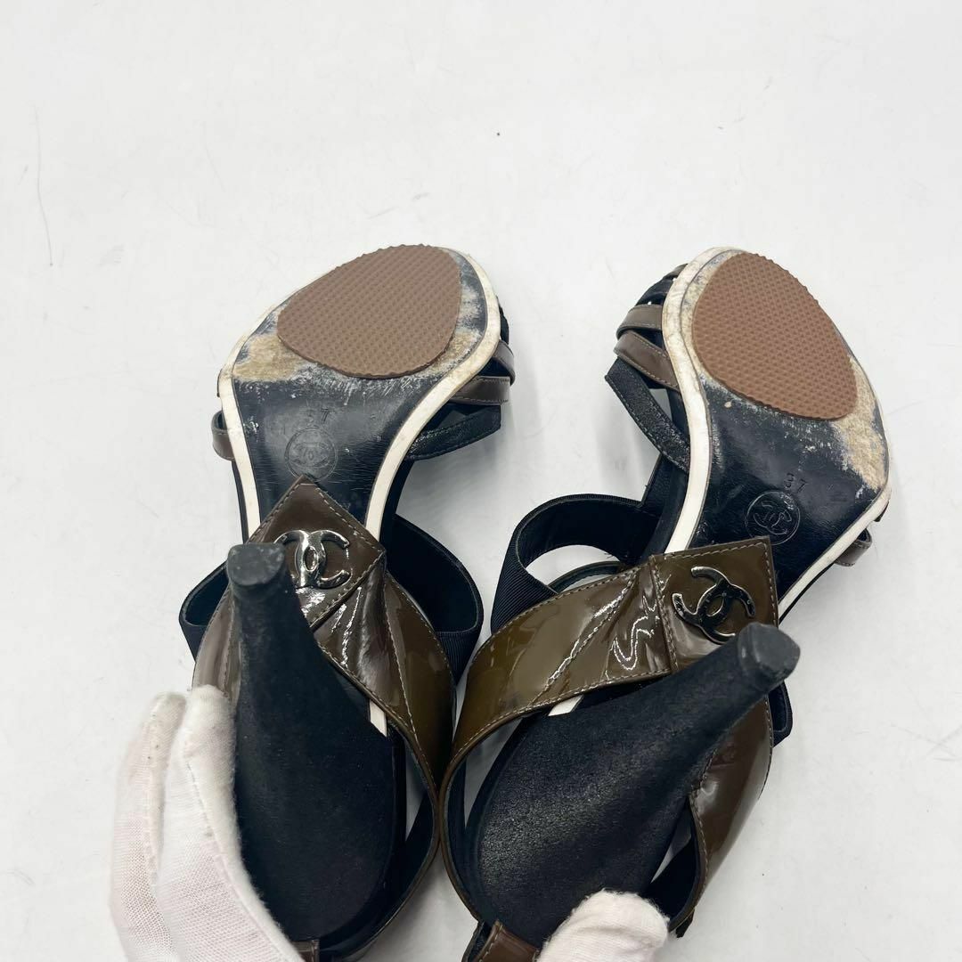CHANEL(シャネル)の激レア✨ シャネル　CHANEL サンダル　靴 ココマーク エナメル　パテント レディースの靴/シューズ(サンダル)の商品写真