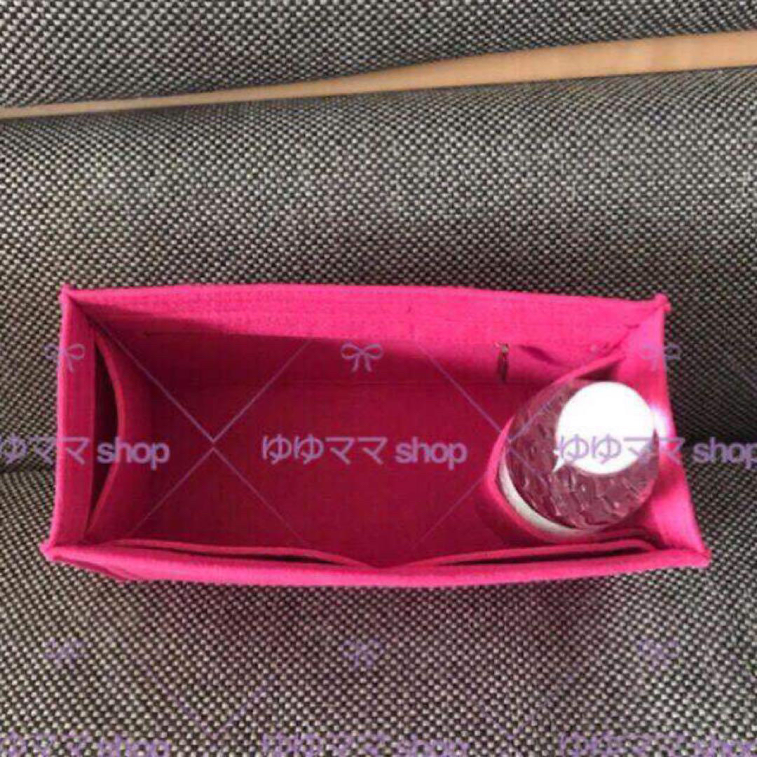 新品バッグインバッグ インナーバッグ 濃いピンク色 30cm用 レディースのバッグ(ハンドバッグ)の商品写真