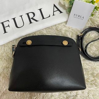 フルラ(Furla)の【美品】フルラ パイパー ショルダーバッグ  レザー ゴールド金具 肩掛け 黒(ショルダーバッグ)