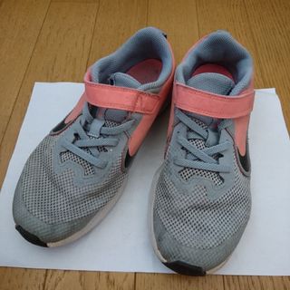 ナイキ(NIKE)のNIKEスニーカー 21.5cm(スニーカー)