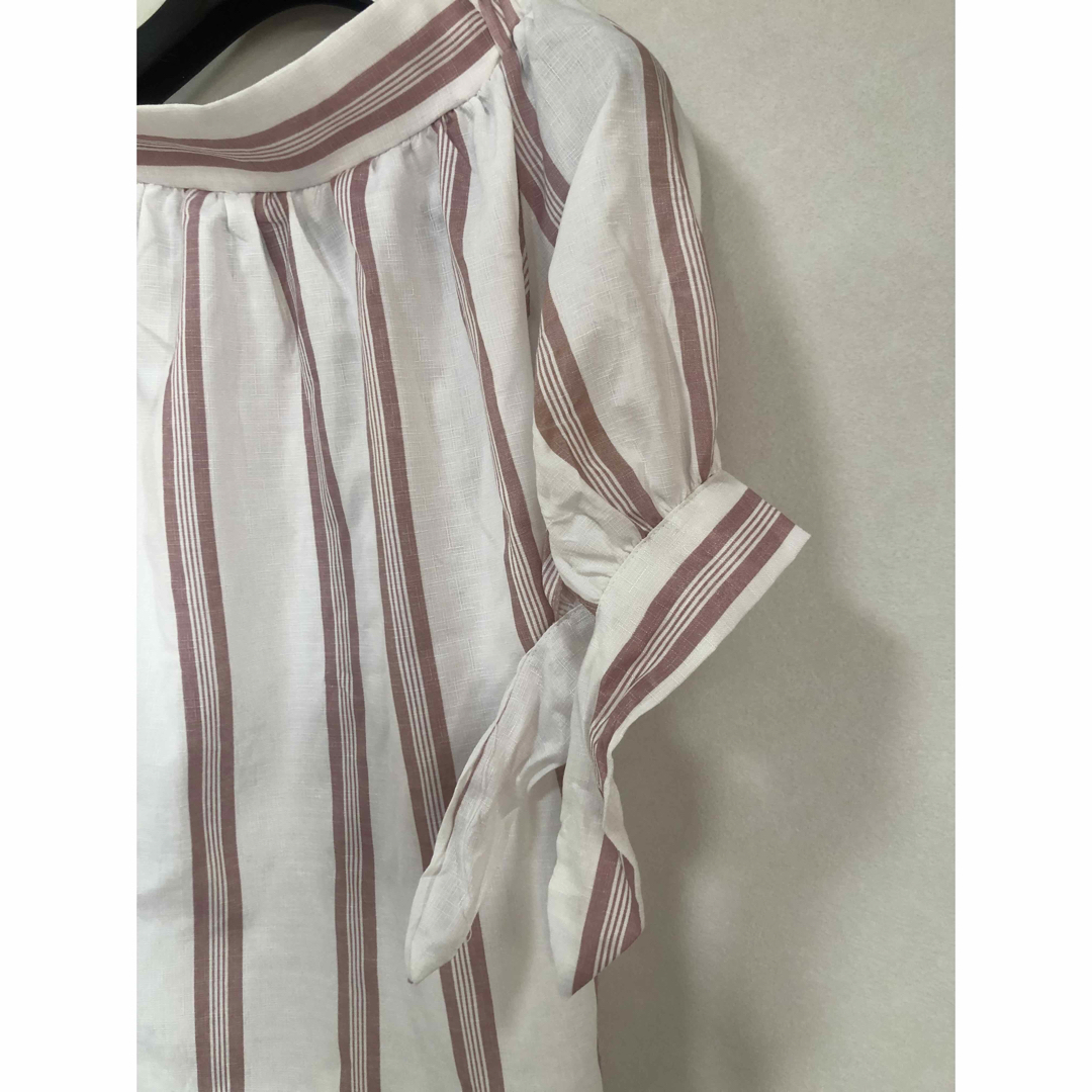 速乾 袖 リボン オフショルダー ストライプ シャツ トップス  ブラウス可愛い レディースのトップス(シャツ/ブラウス(半袖/袖なし))の商品写真