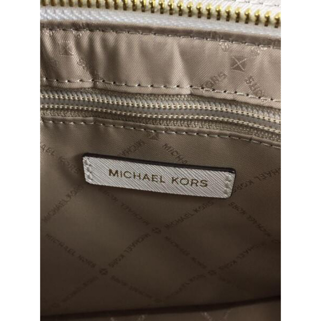 Michael Kors(マイケルコース)の最終値下げ！　MICHAEL KORS 　ショルダーバッグ　35S1GWXM2L レディースのバッグ(ハンドバッグ)の商品写真
