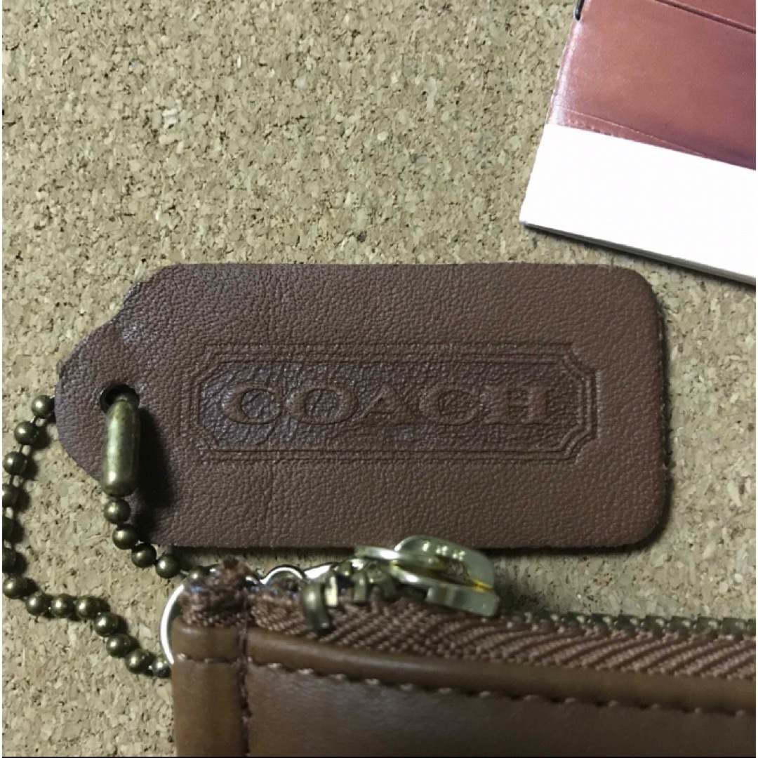 コーチ coach アメリカン クラシック レザー ポーチ ブラウン レディースのファッション小物(ポーチ)の商品写真