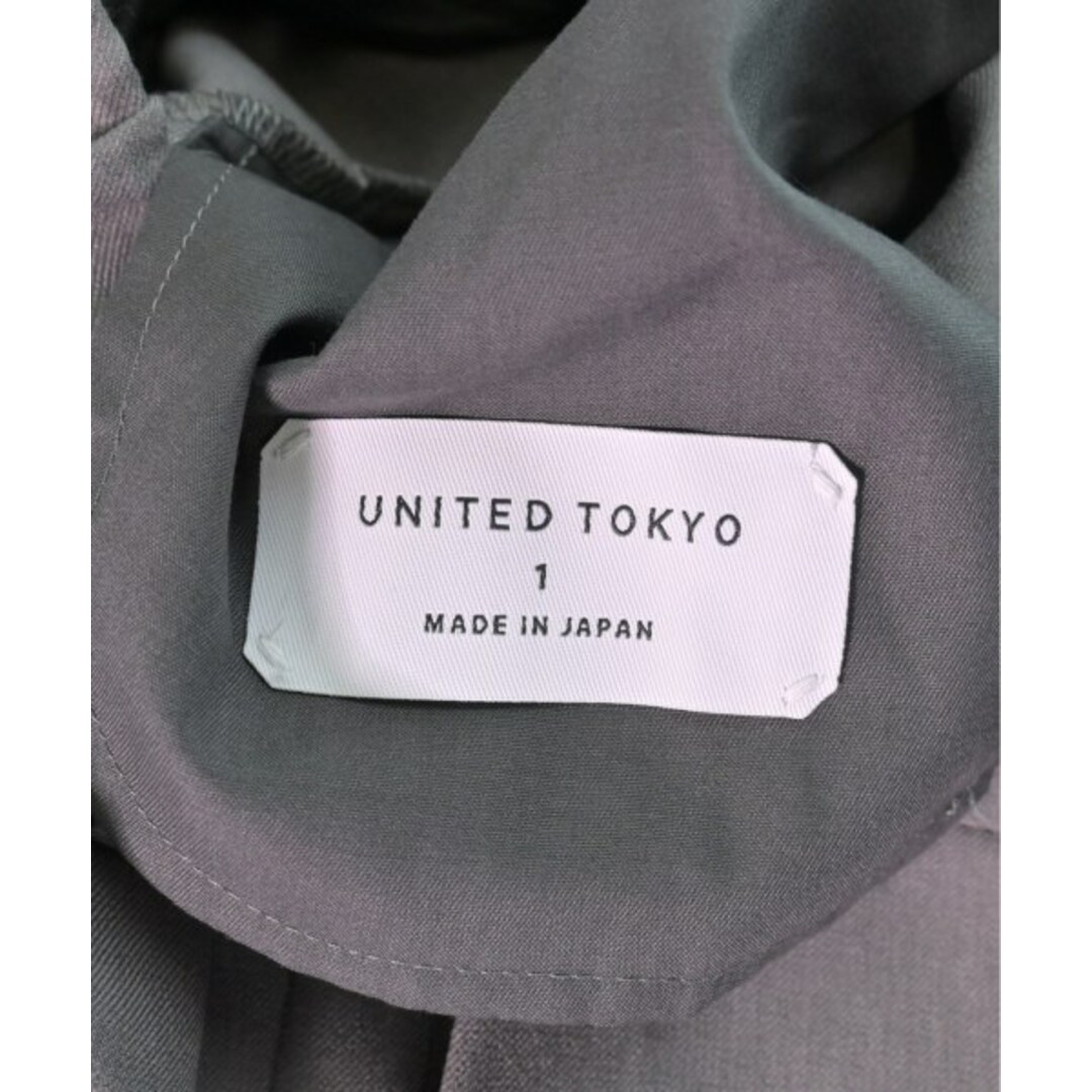 UNITED TOKYO(ユナイテッドトウキョウ)のUNITED TOKYO ユナイテッドトウキョウ スラックス 1(S位) グレー 【古着】【中古】 メンズのパンツ(スラックス)の商品写真