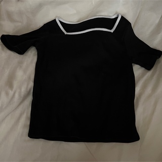ジーユー(GU)のGU スクエアネックTシャツ ブラック(Tシャツ(半袖/袖なし))