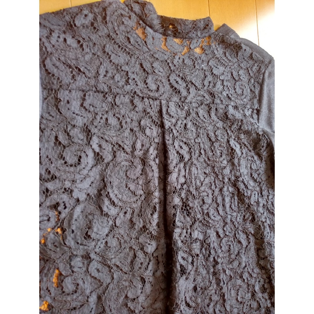 sacai(サカイ)のsacai　サカイ　バックレースカットソー　ポケットTシャツ レディースのトップス(Tシャツ(半袖/袖なし))の商品写真