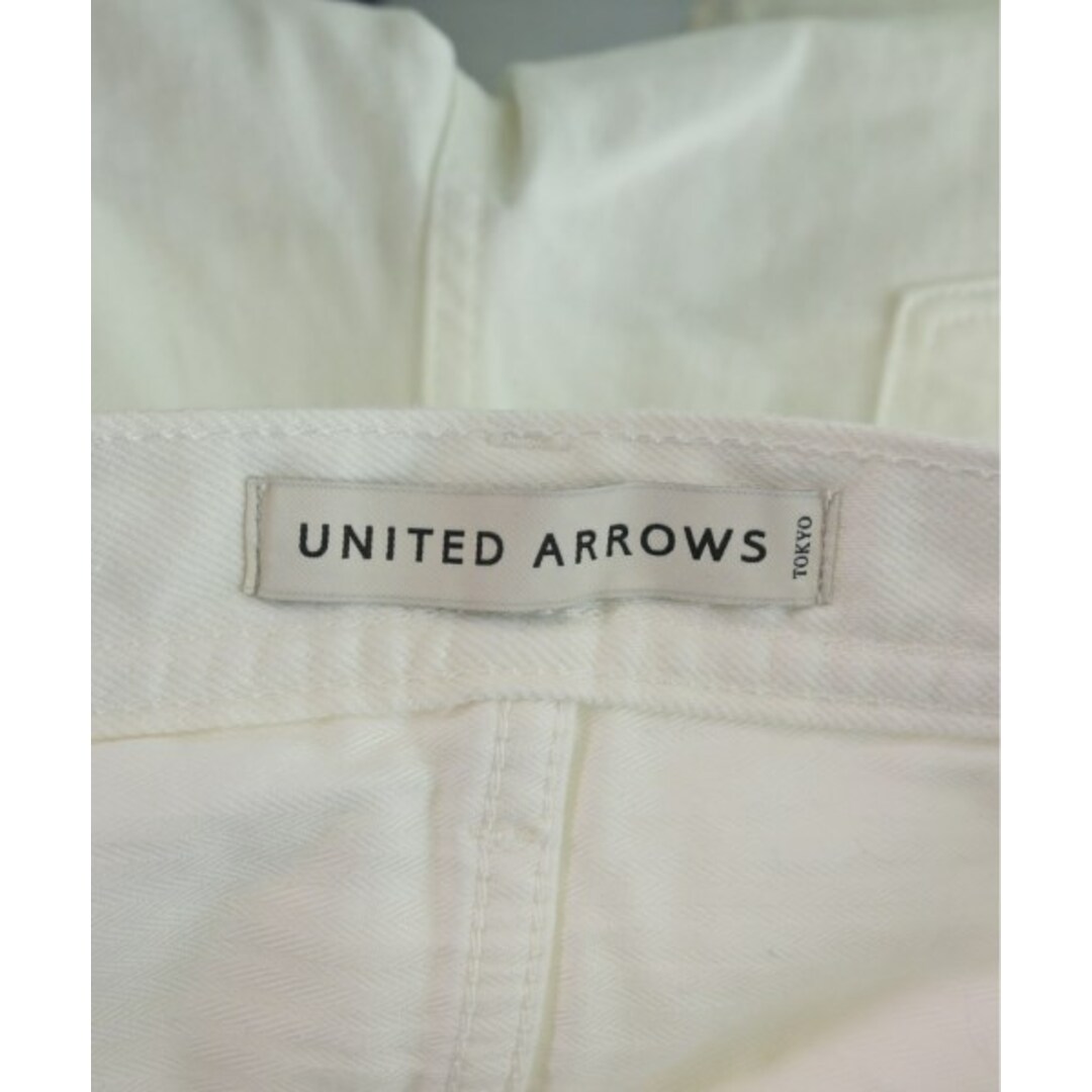 UNITED ARROWS(ユナイテッドアローズ)のUNITED ARROWS ユナイテッドアローズ デニムパンツ M 白 【古着】【中古】 メンズのパンツ(デニム/ジーンズ)の商品写真