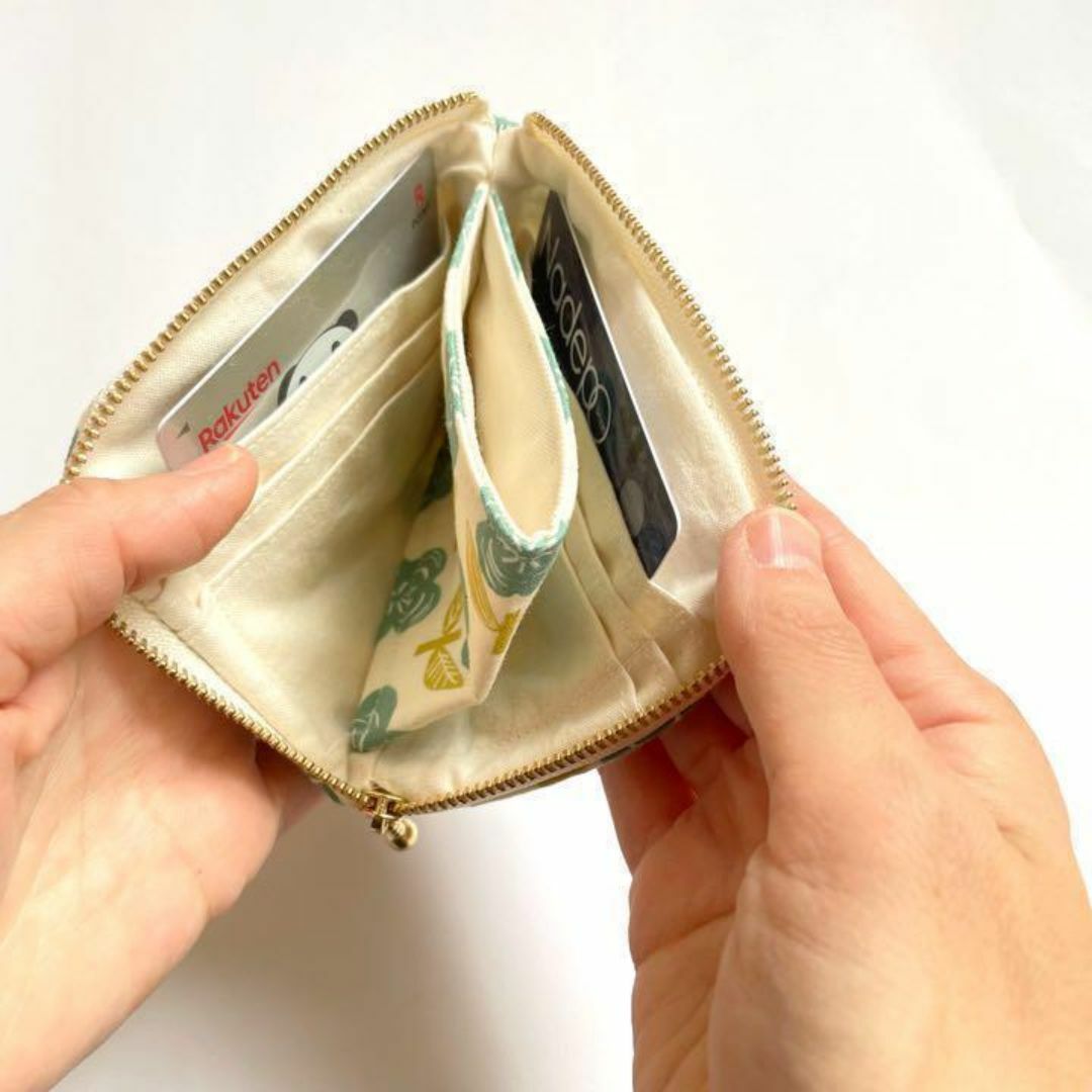 北欧花柄グリーンのL字ファスナー　ミニ財布 ハンドメイドのファッション小物(財布)の商品写真