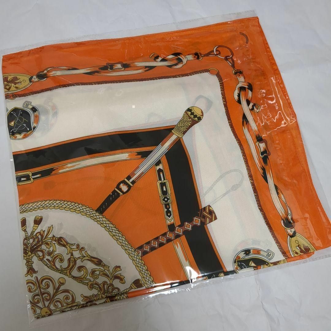 スカーフ　大判　　ストール　オレンジ　プレゼント　ヘアアレンジ　春　夏 レディースのファッション小物(バンダナ/スカーフ)の商品写真