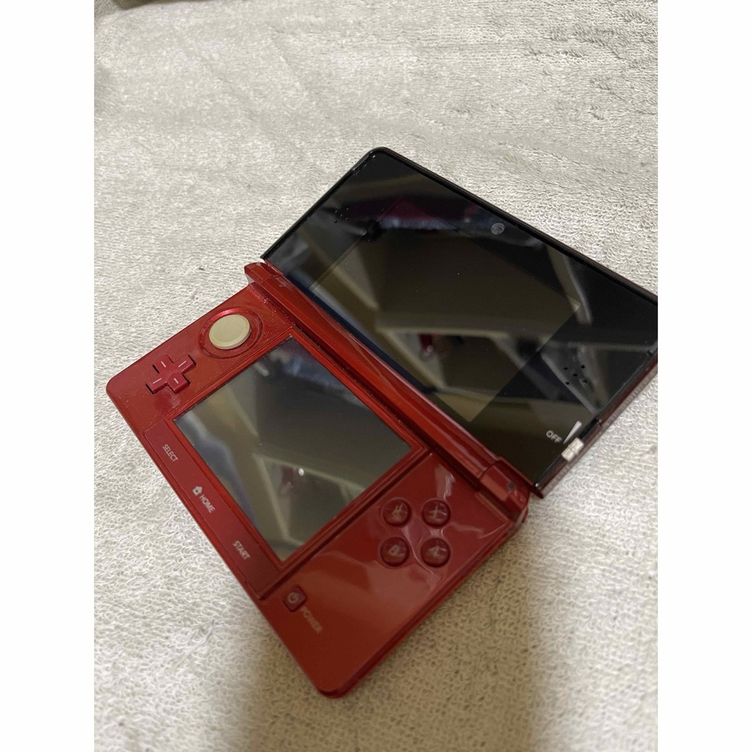 ニンテンドー3DS(ニンテンドー3DS)のニンテンドー3DS ポケモンバンク ポケムーバー 128GB エンタメ/ホビーのゲームソフト/ゲーム機本体(携帯用ゲーム機本体)の商品写真