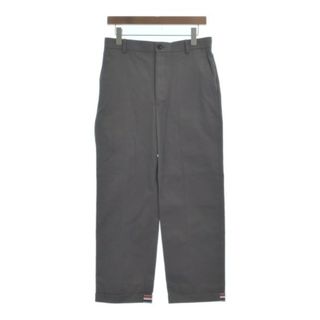 トムブラウン(THOM BROWNE)のTHOM BROWNE トムブラウン パンツ（その他） 0(XS位) グレー 【古着】【中古】(その他)