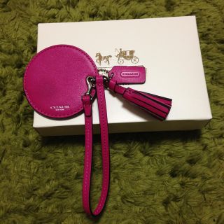 コーチ(COACH)の★値下★♡COACH♡ノベルティミラー(ストラップ/イヤホンジャック)