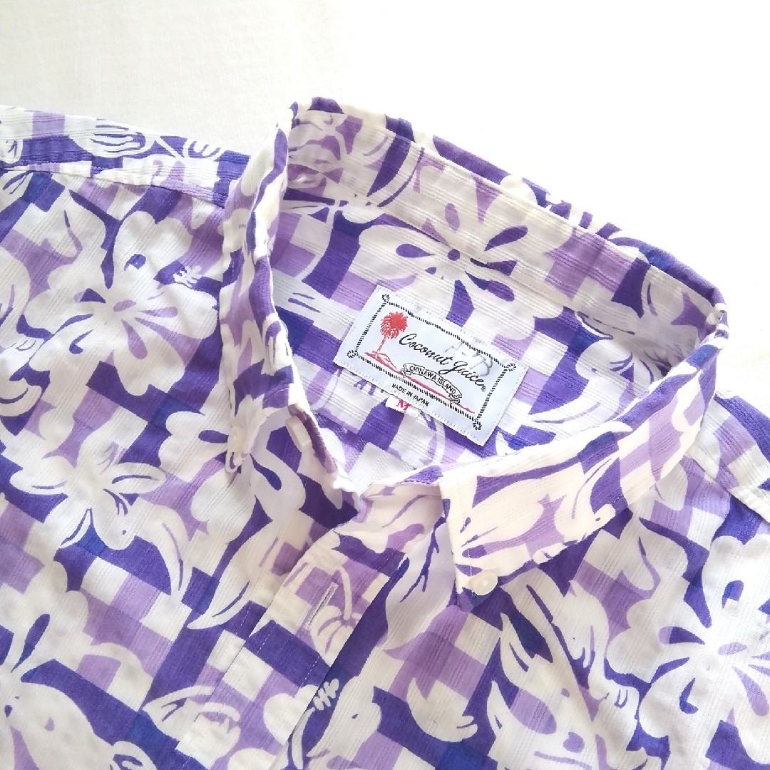 Coconut Juiceココナッツジュース　琉球かりゆし　ボタンダウンシャツ メンズのトップス(シャツ)の商品写真
