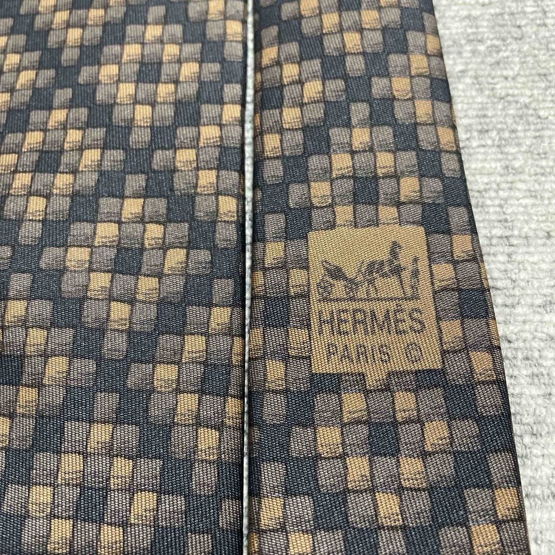 Hermes(エルメス)のHERMES ネクタイ シルク100% メンズのファッション小物(ネクタイ)の商品写真