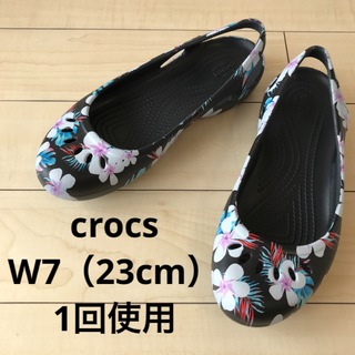 crocs - crocs  クロックス  マリンディ　W7  花柄　 23