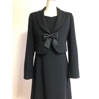 シマムラ(しまむら)の礼服　喪服　ワンピーススーツ３点セット　１１号　新品　しまむら(礼服/喪服)