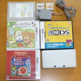 ニンテンドー3DS(ニンテンドー3DS)のニンテンドー3DS本体とソフト5本とソフトケースセット(家庭用ゲーム機本体)