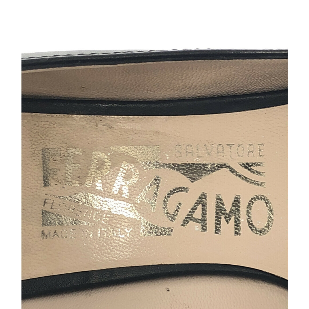 Salvatore Ferragamo(サルヴァトーレフェラガモ)のサルバトーレフェラガモ パンプス レディース 5 C レディースの靴/シューズ(ハイヒール/パンプス)の商品写真