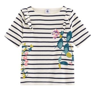 【PETIT BATEAU】ボーダープリント半袖Tシャツ　5ans