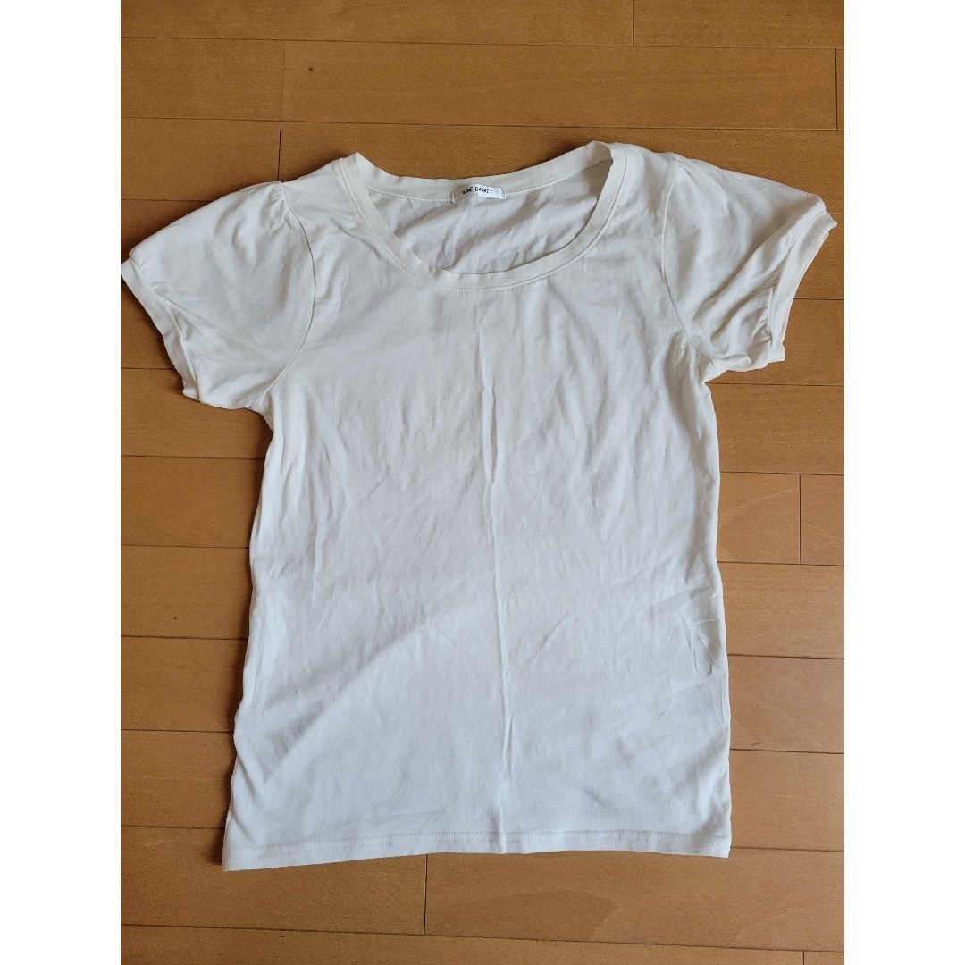 白　RUDE GALLER　中古　カットソー　半袖　Tシャツ レディースのトップス(カットソー(半袖/袖なし))の商品写真