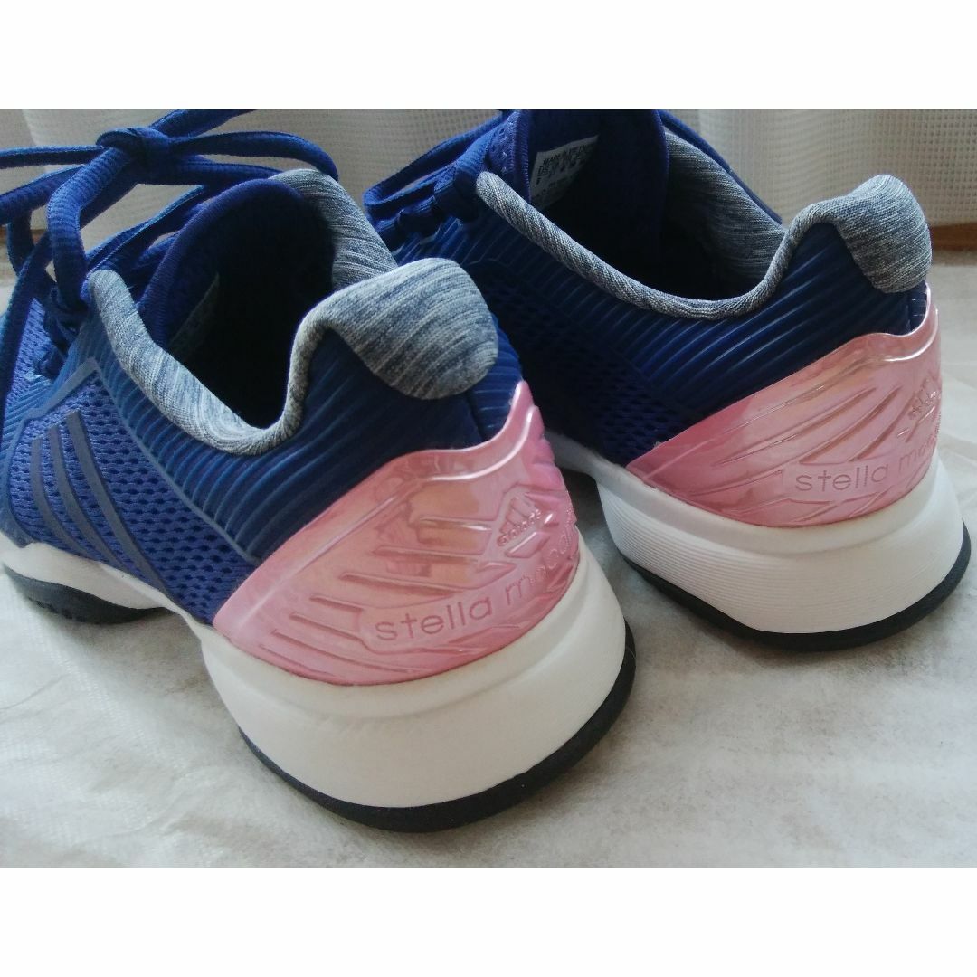 adidas by Stella McCartney(アディダスバイステラマッカートニー)のアディダスバイステラマッカートニー★バリケードテニスシューズ★スニーカー レディースの靴/シューズ(スニーカー)の商品写真