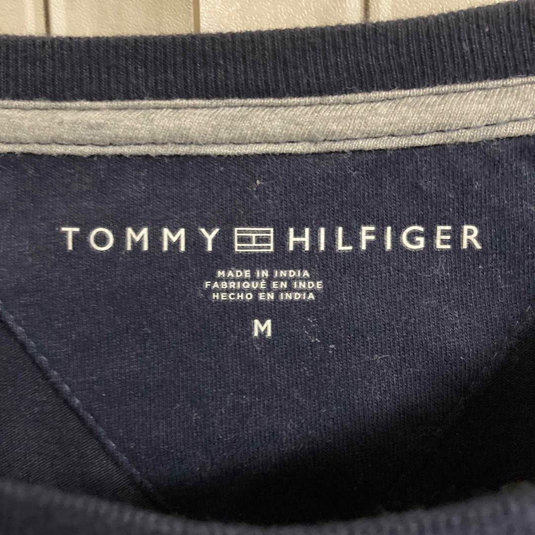 TOMMY HILFIGER(トミーヒルフィガー)のトミーヒルフィガー⭐️長袖⭐️袖トミー柄⭐️ レディースのトップス(カットソー(長袖/七分))の商品写真