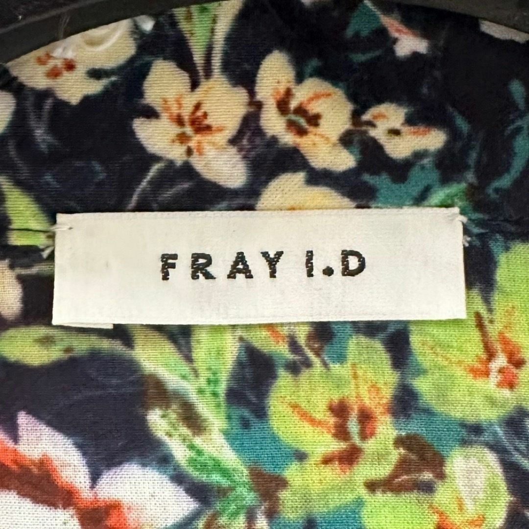 FRAY I.D(フレイアイディー)のFRAY.ID サイドスリット フラワー ワンピース ネイビー レディースのワンピース(ロングワンピース/マキシワンピース)の商品写真