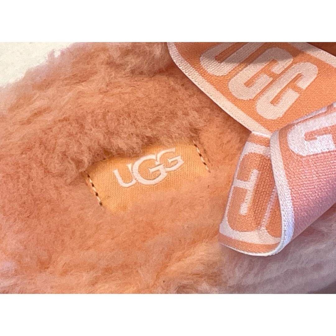 UGG(アグ)の新品未使用 UGG FAZZITA CLEAR ピンク 25cm 厚底サンダル レディースの靴/シューズ(サンダル)の商品写真