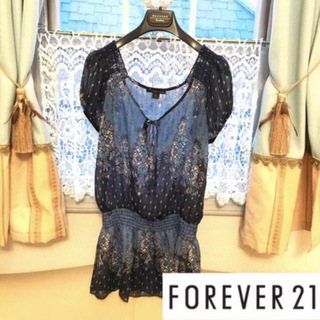 FOREVER 21 - （size M）新品 ☆ ブラウス