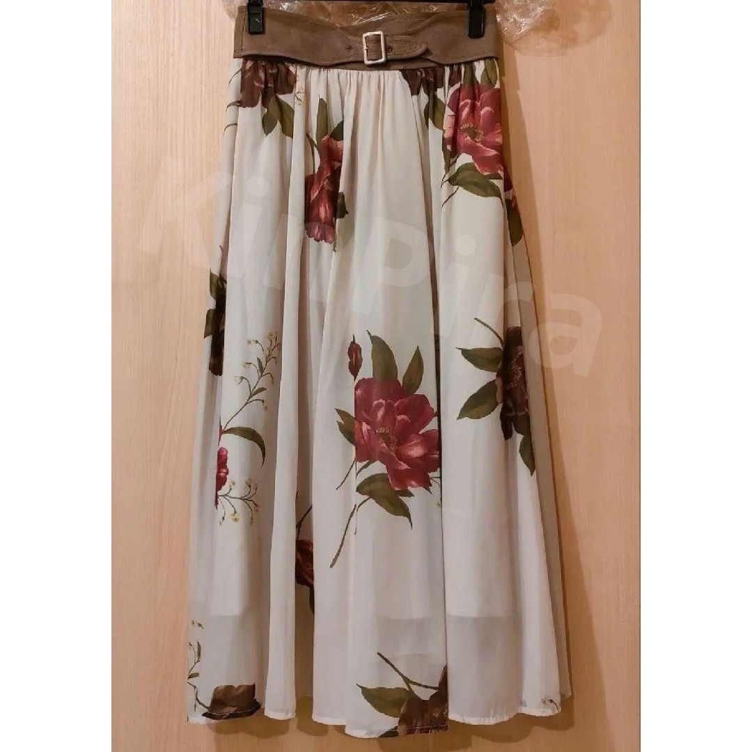 Rirandture(リランドチュール)の新品タグ付き　ベルト付きシアー大花スカート レディースのスカート(ロングスカート)の商品写真