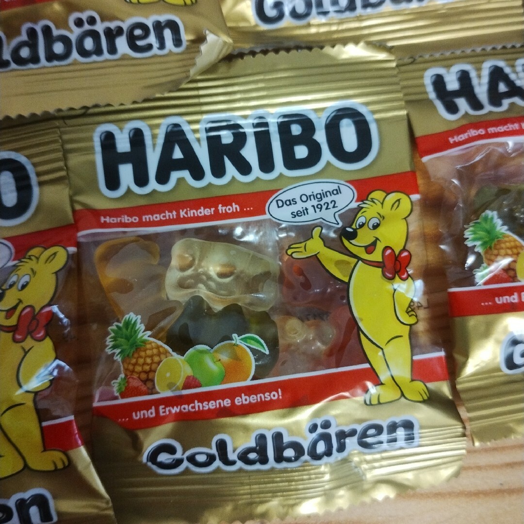 ハリボー(ハリボー)のHARIBO　ハリボー　グミ　ミニゴールドベア　7個 食品/飲料/酒の食品(菓子/デザート)の商品写真