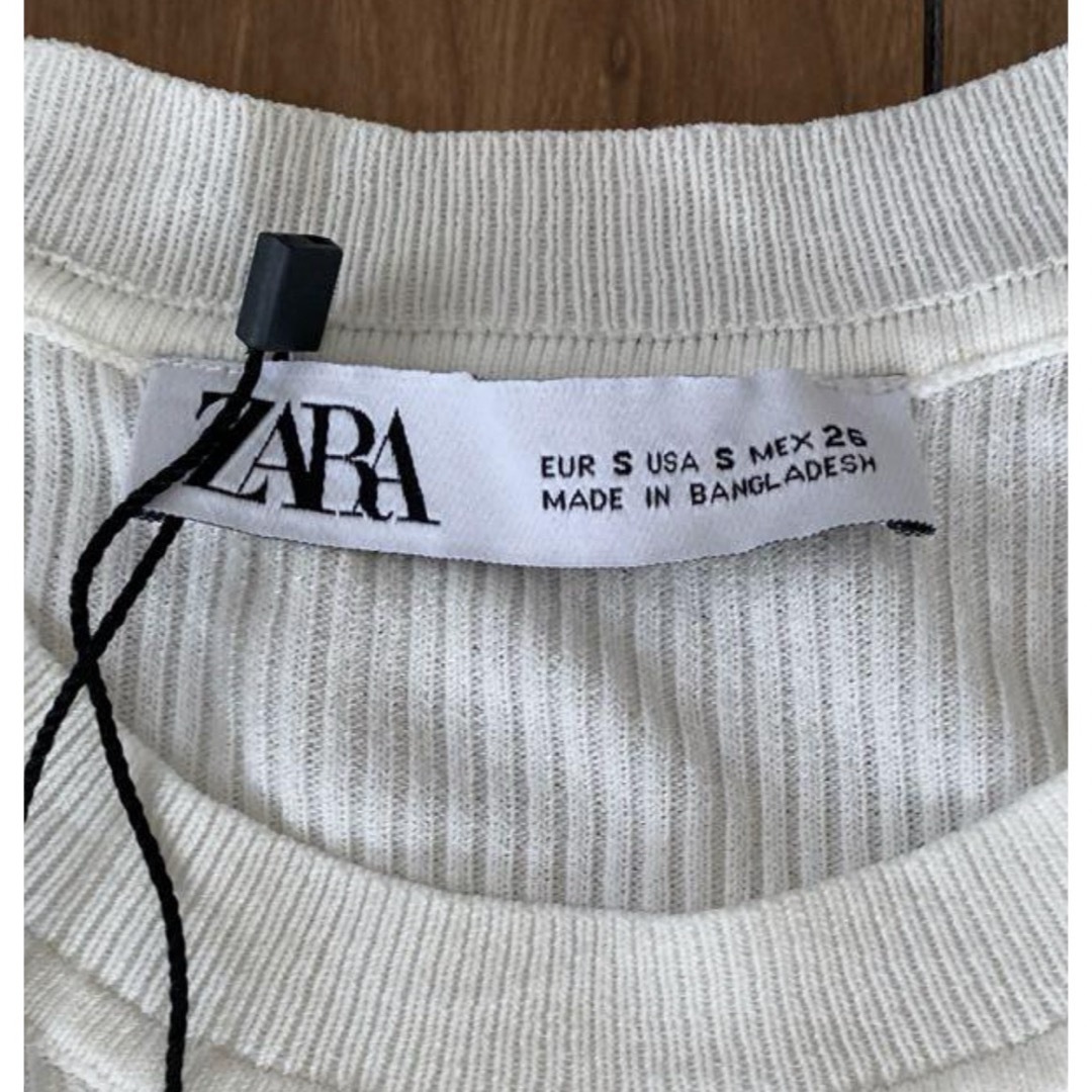 ZARA(ザラ)のZARA新品白薄手ニット春S レディースのトップス(ニット/セーター)の商品写真