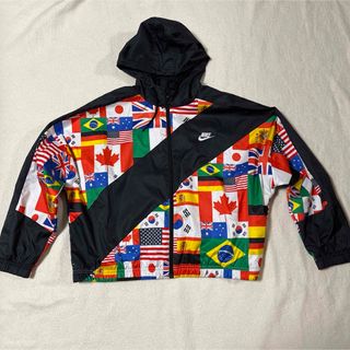 ナイキ(NIKE)の美品　NIKE ナイロンパーカー　ジップアップ　国旗　レディース　XL(ナイロンジャケット)