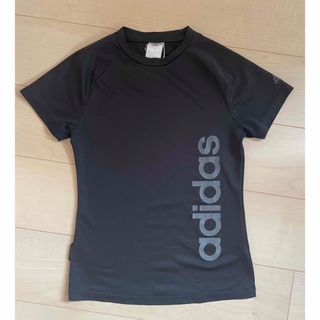 アディダス(adidas)のadidas Tシャツ　Sサイズ(Tシャツ(半袖/袖なし))