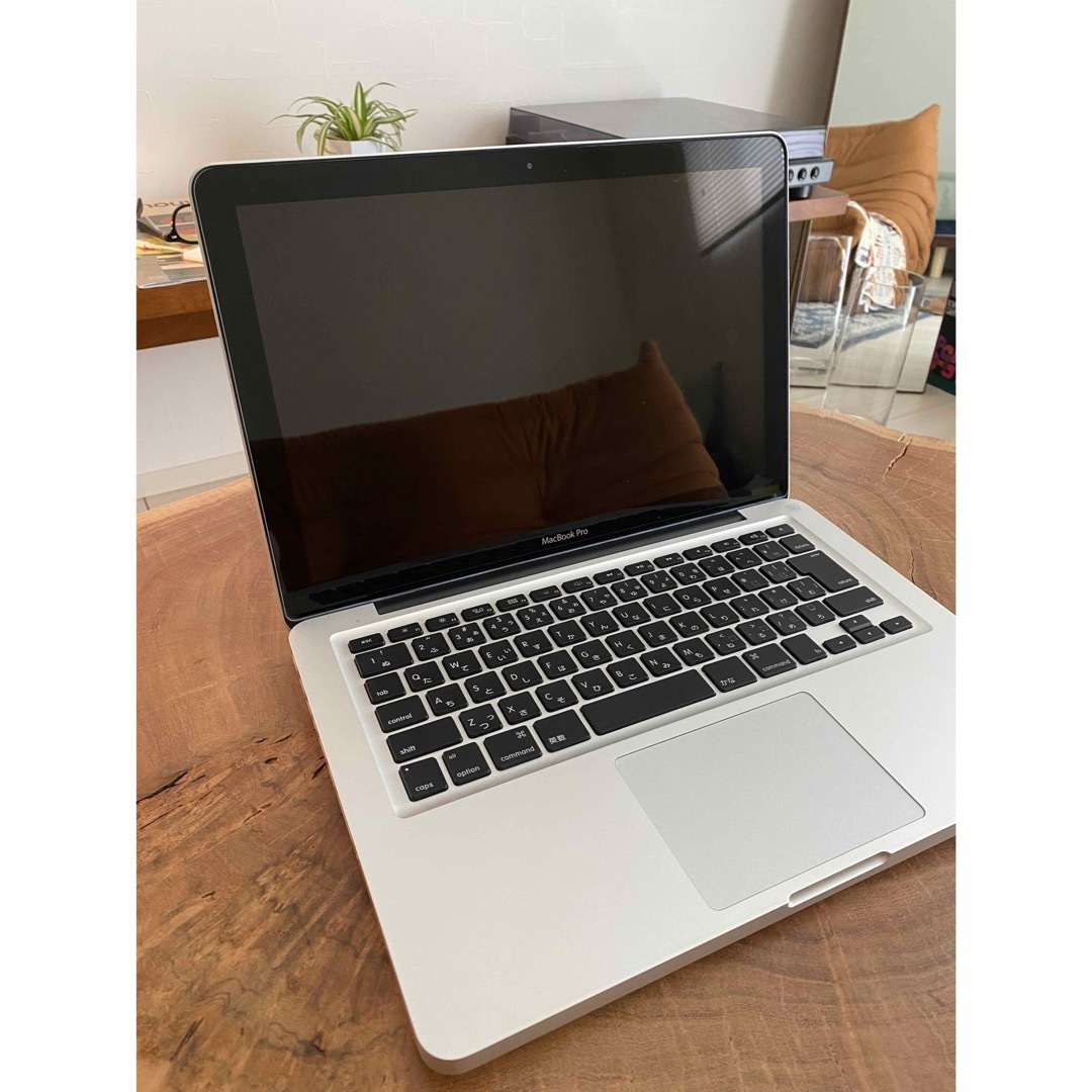 Apple(アップル)のMacBook pro 13in MD101J/A ジャンク スマホ/家電/カメラのPC/タブレット(ノートPC)の商品写真