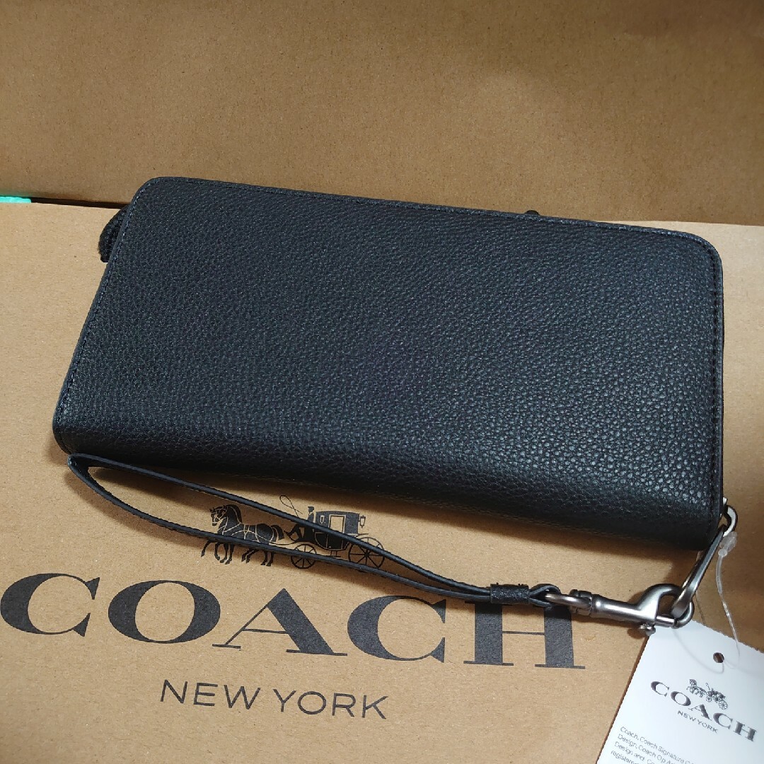 COACH(コーチ)のCOACH　長財布　新品　未使用　馬車　メンズ　レディース レディースのファッション小物(財布)の商品写真