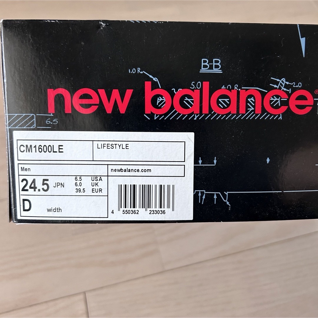 New Balance(ニューバランス)の美品New Balance CM1600LE CM1600LE グレー 24.5 レディースの靴/シューズ(スニーカー)の商品写真