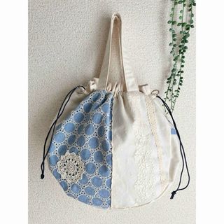 【Sサイズ】フリル巾着トートバッグ＊水色ダンガリーサークル刺繍&ドイリーレース＊(バッグ)