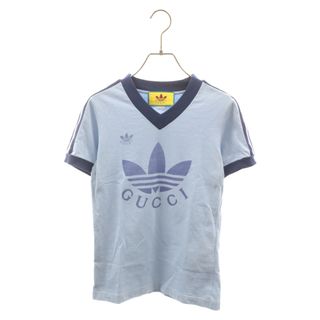 グッチ(Gucci)のGUCCI グッチ 22SS ×ADIDAS アディダス トレフォイルロゴ VネックTシャツ 半袖Tシャツ ブルー 693636 レディース(Tシャツ(半袖/袖なし))