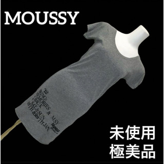 マウジー(moussy)の未使用美品　moussy ミニワンピース　ロゴ沢山　スタイルUP T生地ワンピ(ミニワンピース)