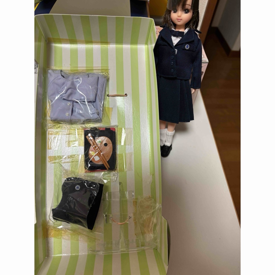 リカちゃん　女子美リカちゃん キッズ/ベビー/マタニティのおもちゃ(ぬいぐるみ/人形)の商品写真
