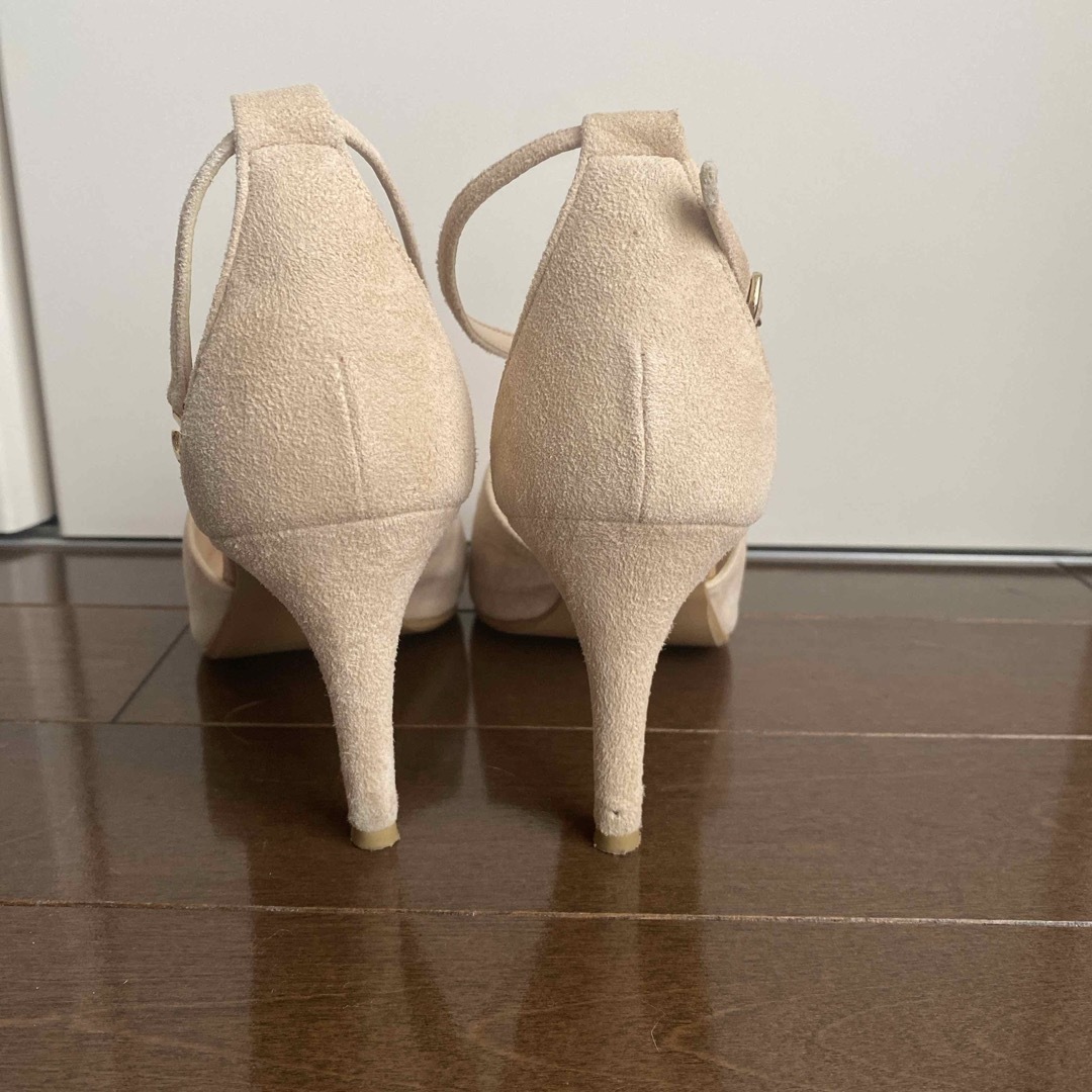 DIANA(ダイアナ)のDIANA ヒール レディースの靴/シューズ(ハイヒール/パンプス)の商品写真