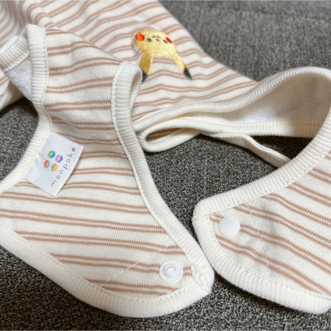 ポケモン(ポケモン)のmonpoke スタイ　新品　ピカチュウ キッズ/ベビー/マタニティのこども用ファッション小物(ベビースタイ/よだれかけ)の商品写真