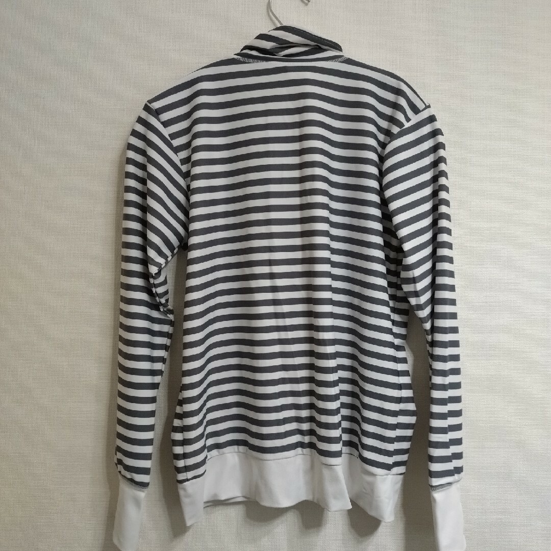 美品　女子　キッズラッシュガード　ストライプ　160 キッズ/ベビー/マタニティのキッズ服女の子用(90cm~)(水着)の商品写真