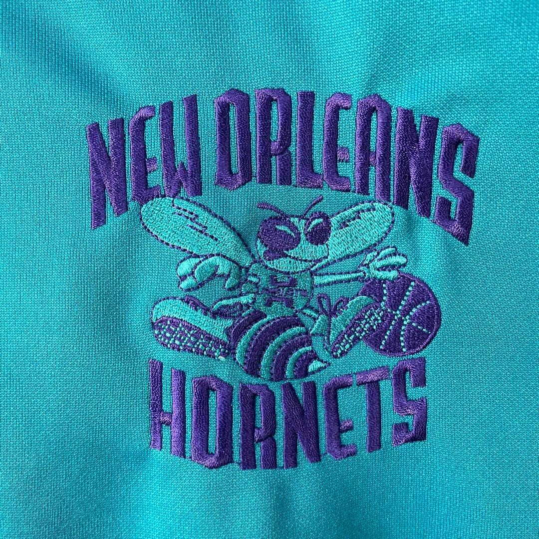 希少00s NBA ホーネッツ ゲームシャツ ジャージ トラックジャケット 半袖 メンズのトップス(ジャージ)の商品写真