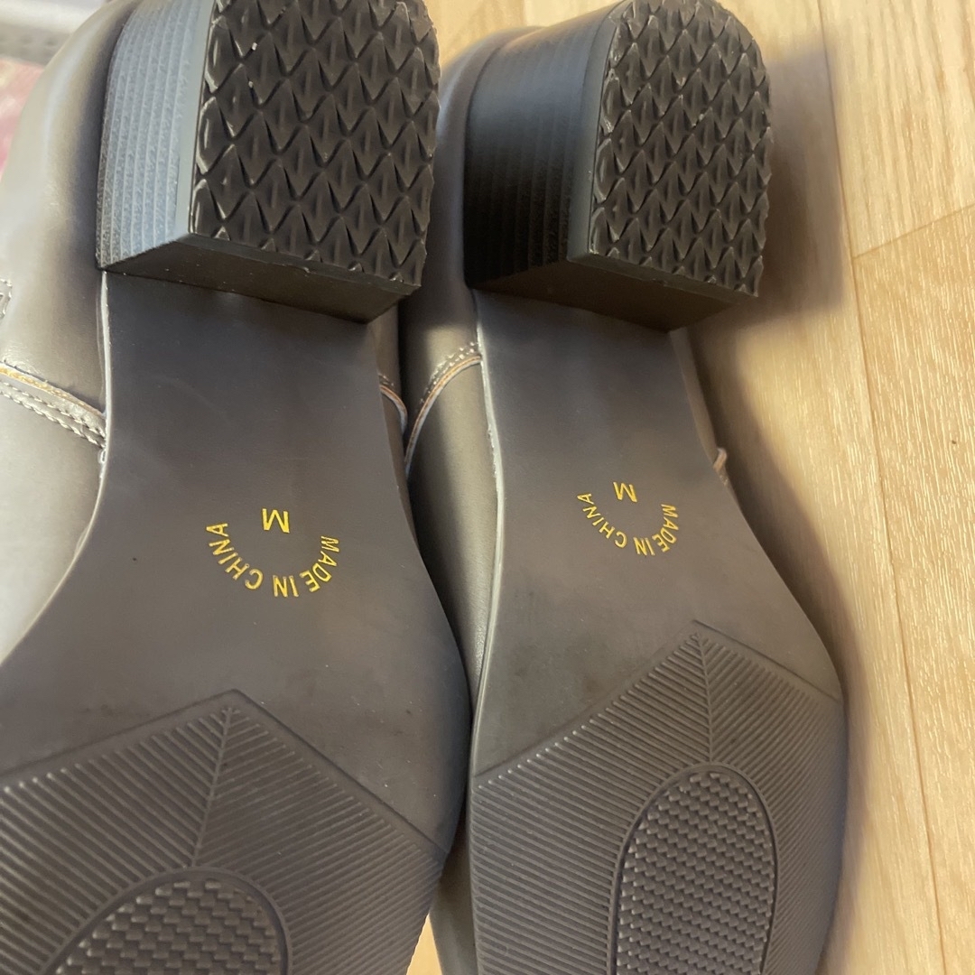 utatane(ウタタネ)のMサイズ　ほぼ新品　23.5センチ　袴ブーツ utatane レースアップ レディースの靴/シューズ(ブーツ)の商品写真
